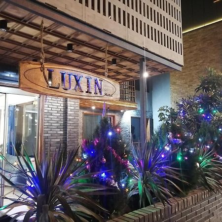 Luxin Hotel Tbilisi Exterior foto