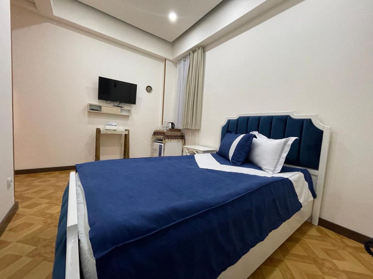 Luxin Hotel Tbilisi Exterior foto