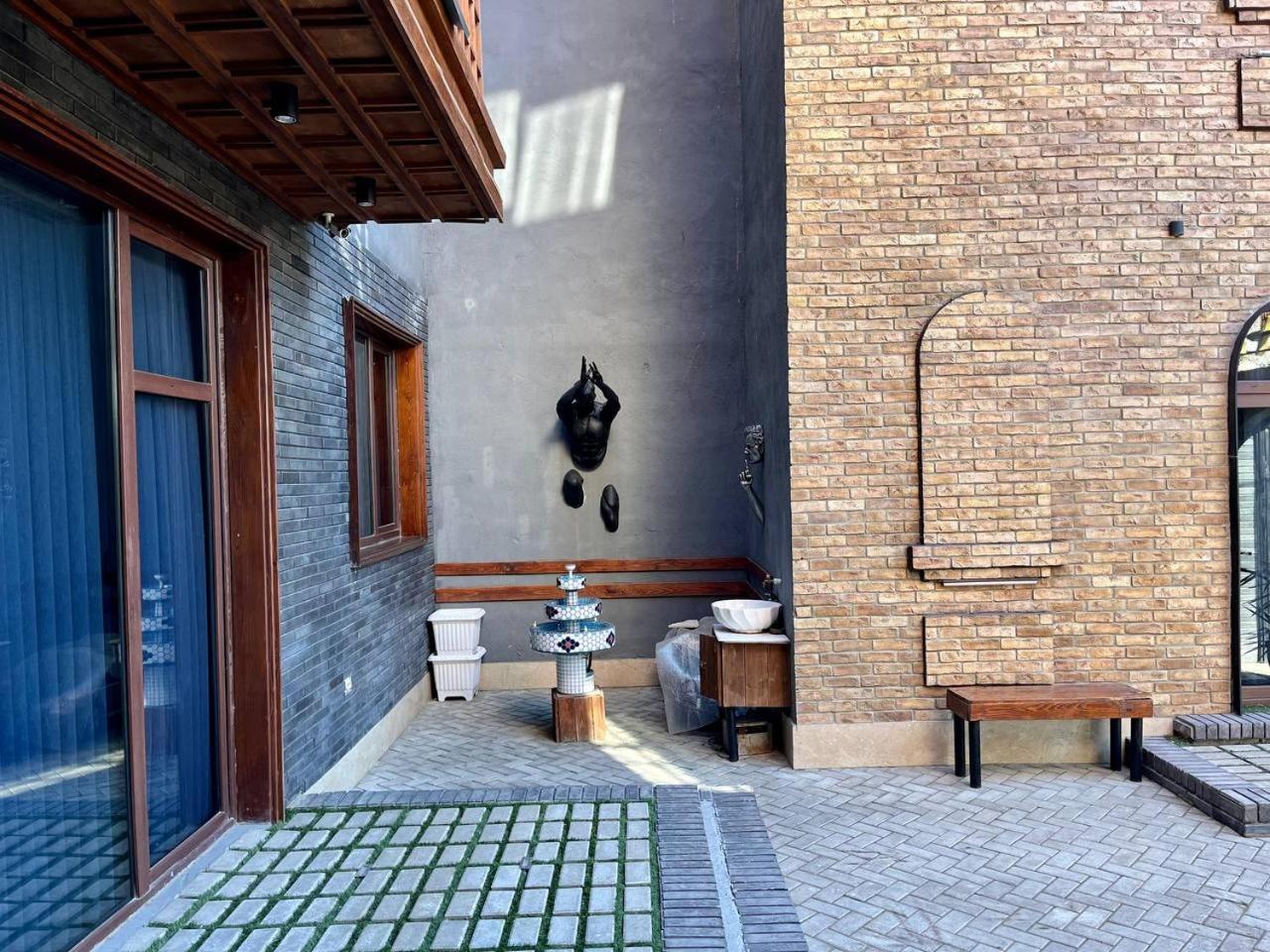 Luxin Hotel Tbilisi Exterior foto