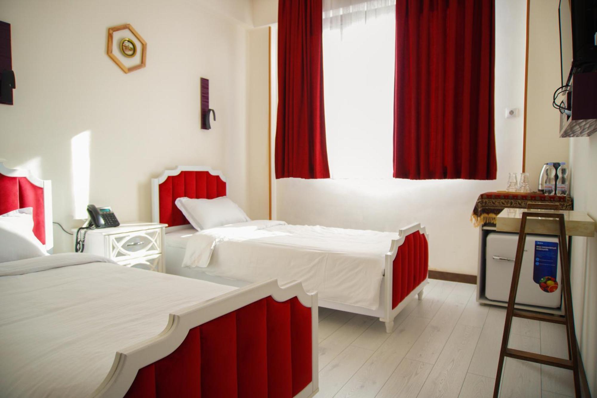 Luxin Hotel Tbilisi Exterior foto