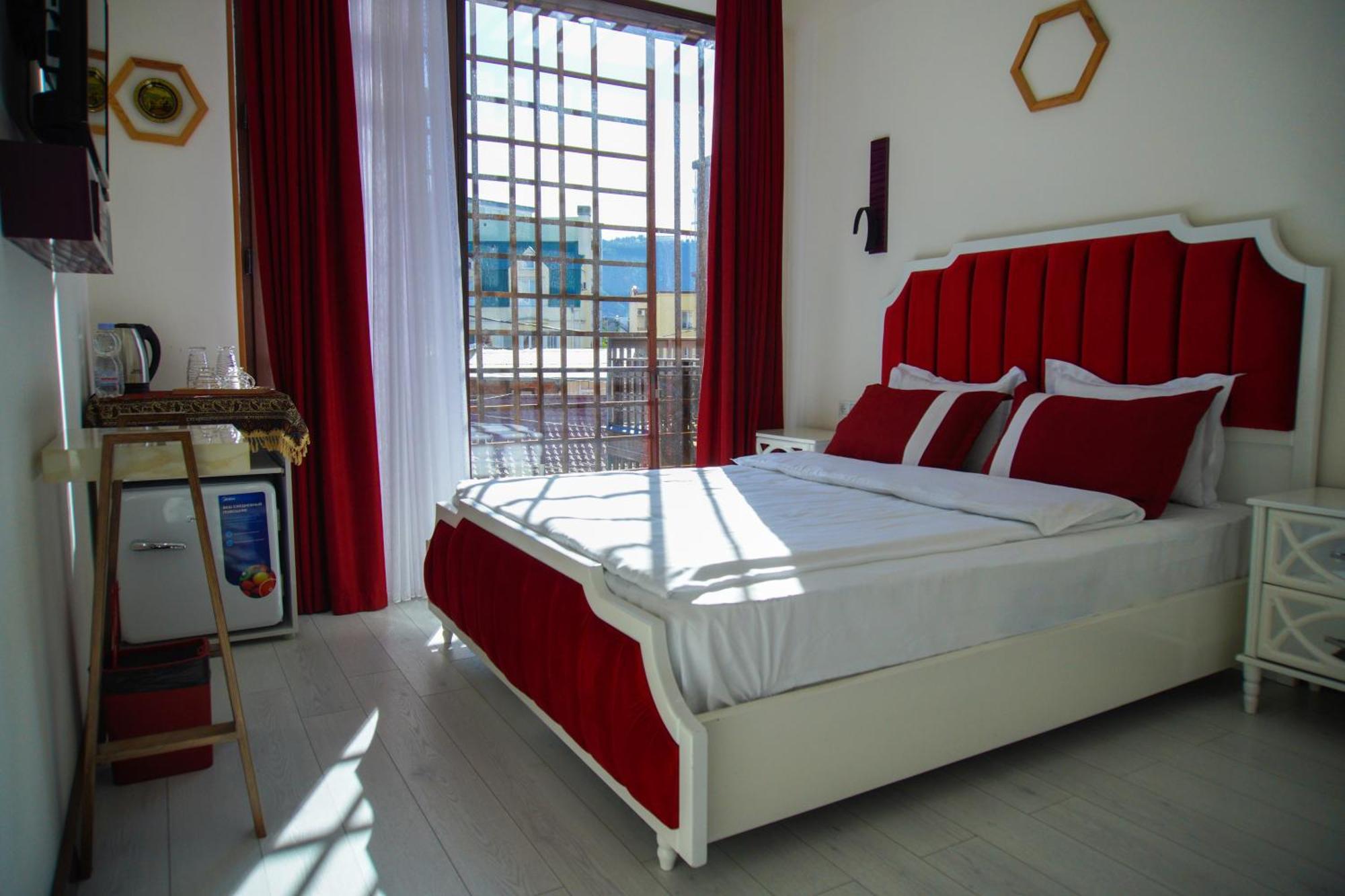 Luxin Hotel Tbilisi Exterior foto